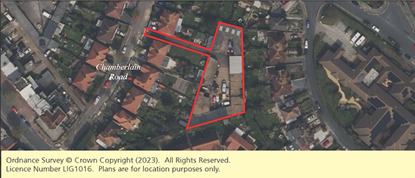 Lot: 149 - AUTO CENTRE WITH POTENTIAL FOR REDEVELOPMENT -
